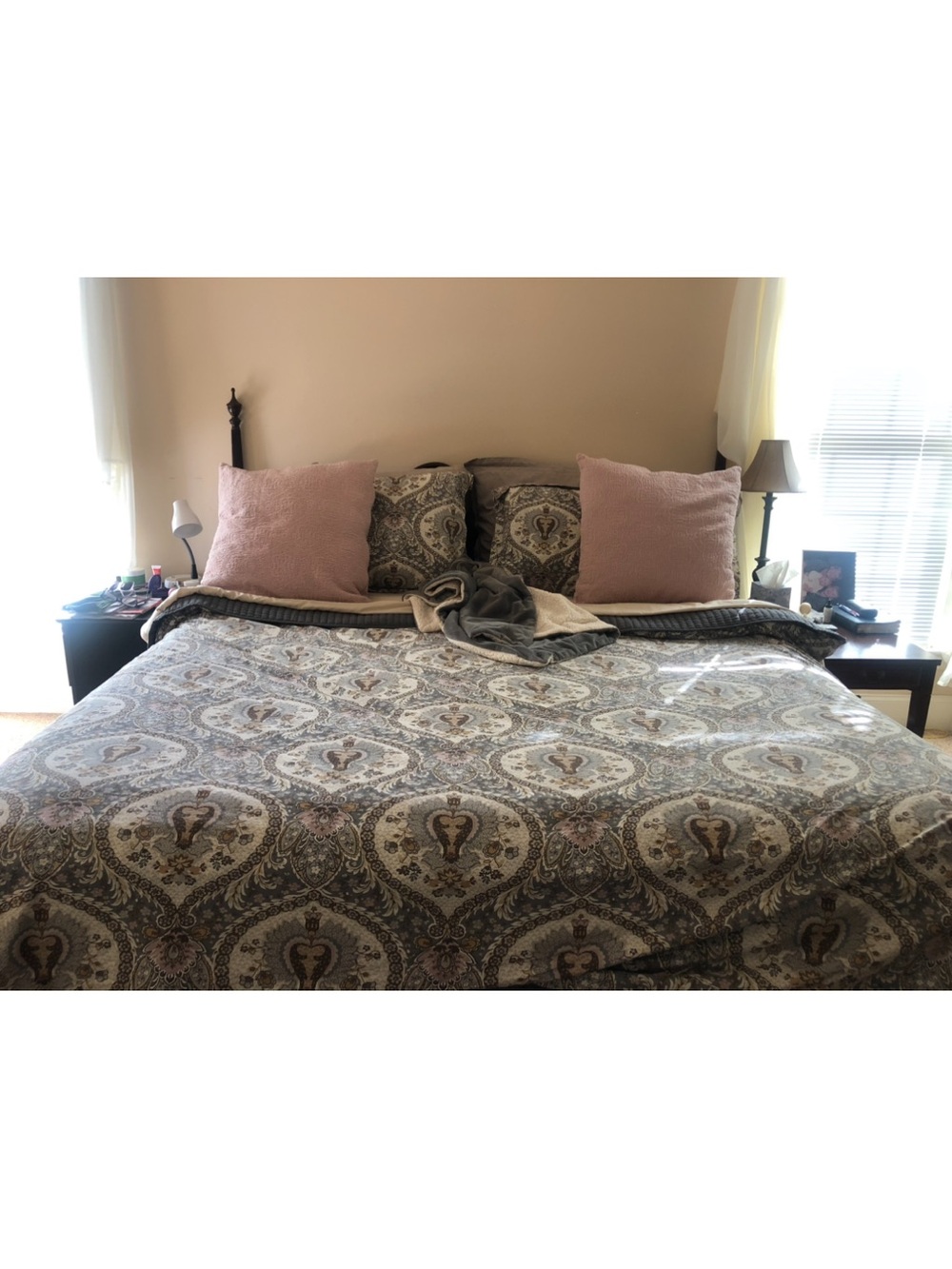 Pottery Barn Paisley Medallion Duvet Cover in Blue, Pink, Cream, Gray, and Brown